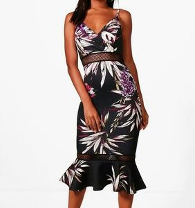 Floral Lace Waist Peplum Hem Midi Dress
- NEW (6)